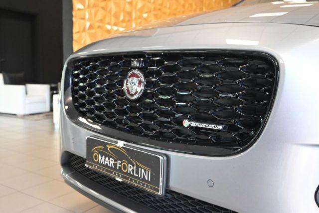 JAGUAR E-Pace 2.0 d R-DYNAMIC HSE 204CV AUT.TETT.20"CAM360°FULL!