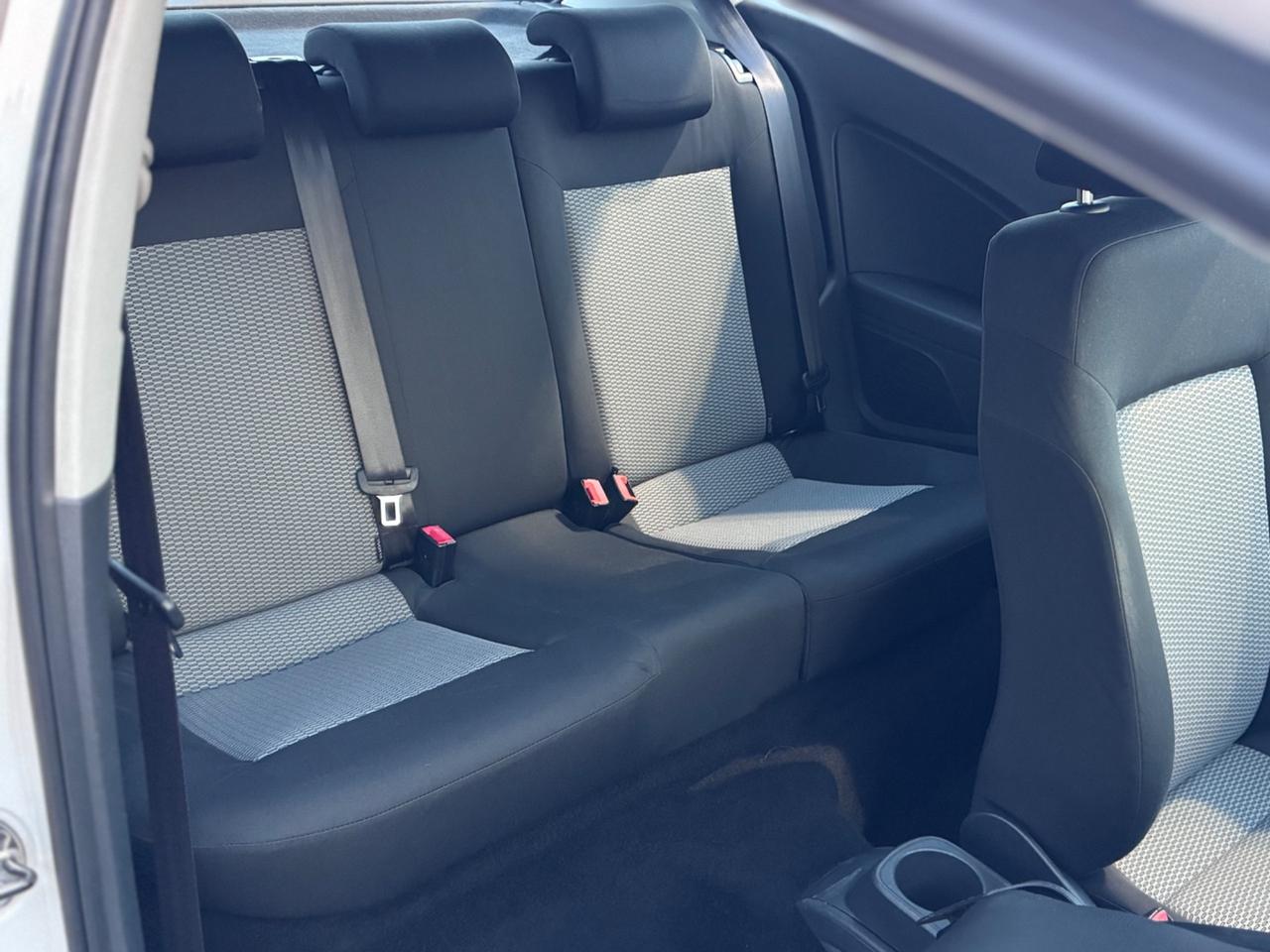 Volkswagen Polo 1.2 60cv Benzina Neopatentati 2011