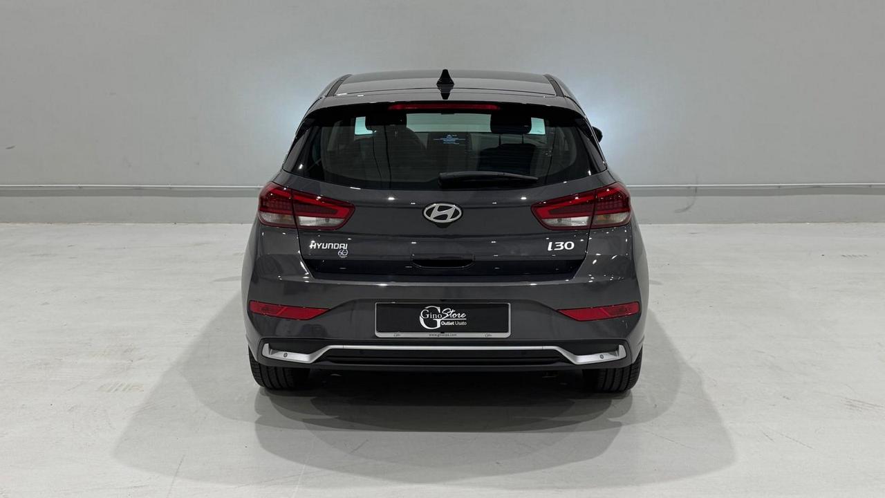 HYUNDAI i30 2024 5p - i30 1.0 t-gdi 48V Business 100cv dct