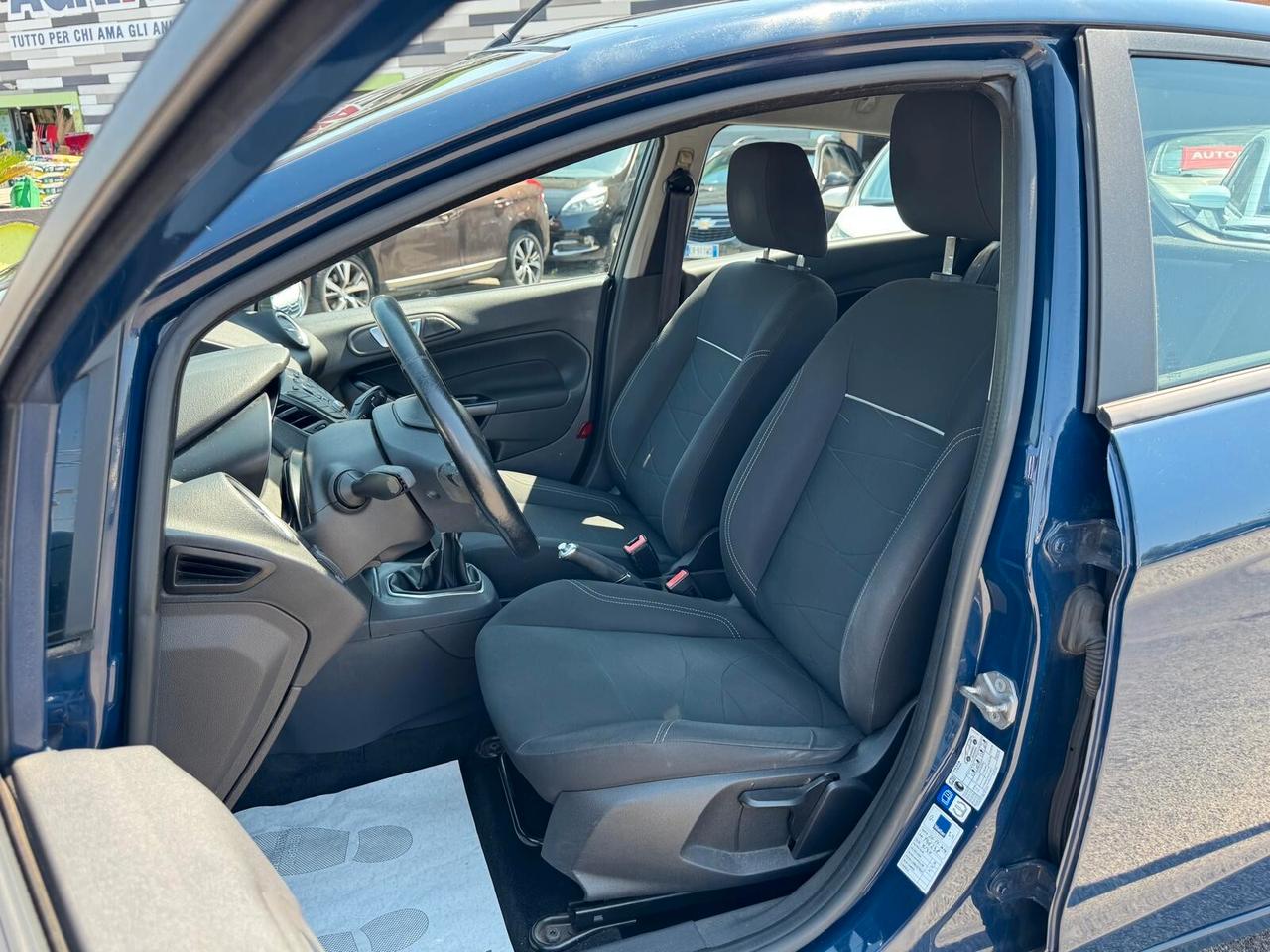 Ford Fiesta 1.5 TDCI 75CV 5P NEOPATENTATI 2015