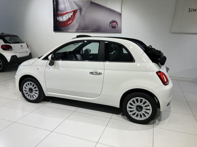 FIAT 500C 1.0 Hybrid Dolcevita