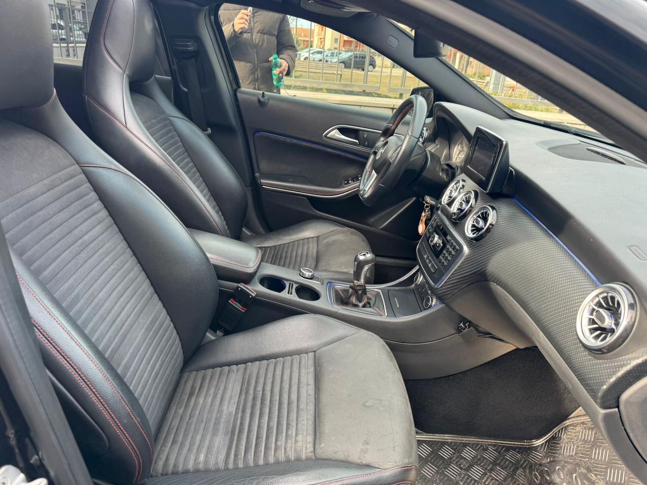 Mercedes-benz A 180 d AUTOMATIC PREMIUM,AMG,TETTO,FULL