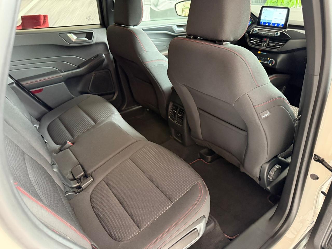 Ford Kuga 2.5 Plug In Hybrid 225 CV CVT 2WD ST-Line UNIPRO