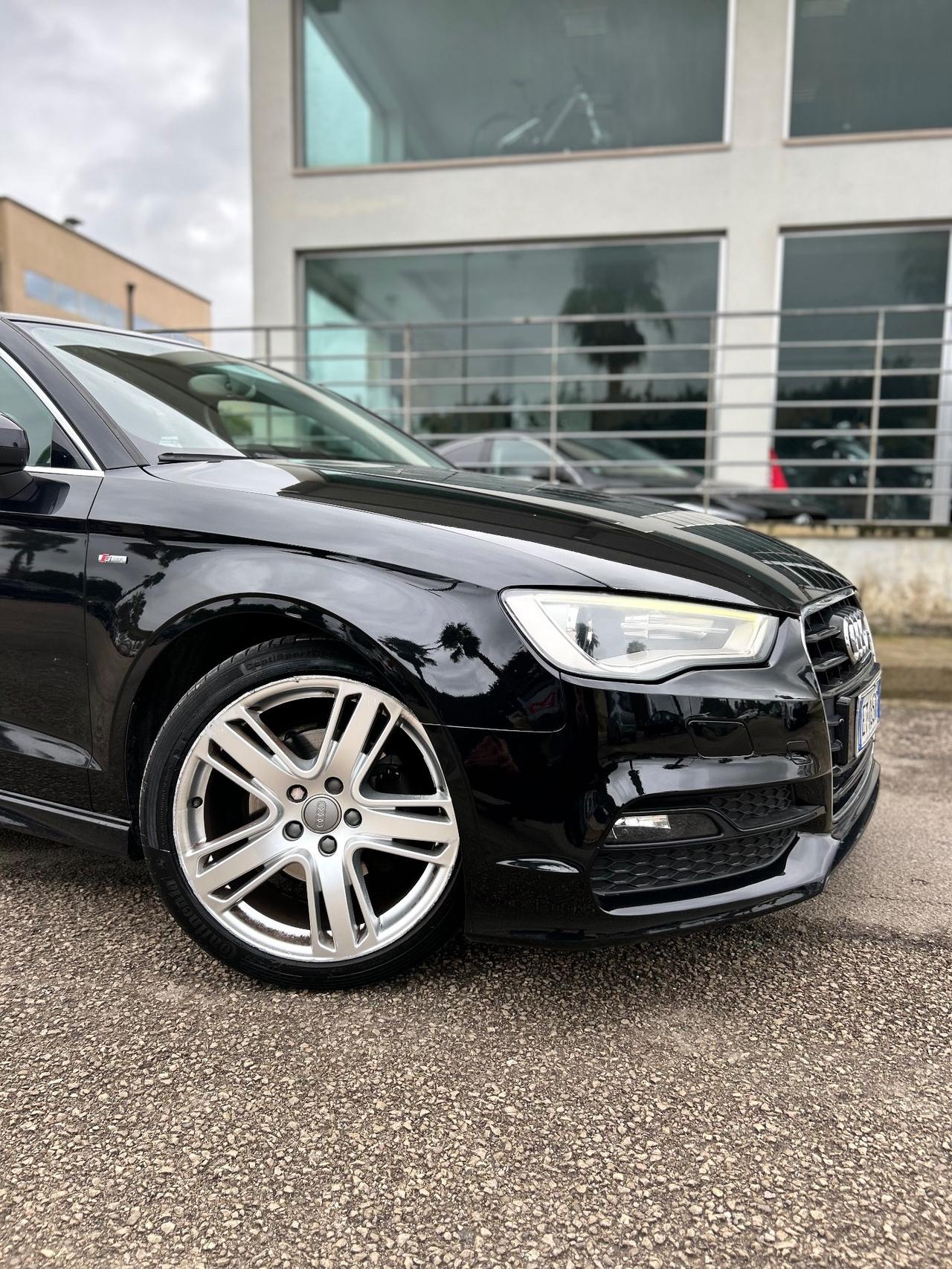 Audi A3 2.0 TDI 150cv sedan S-Line
