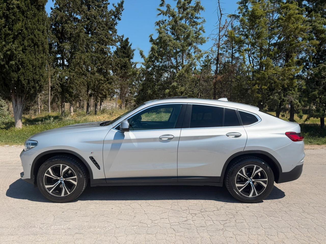 Bmw X4 xDrive20d 48V xLine TETTO-LUCI-HEAD-UP DISPLAY