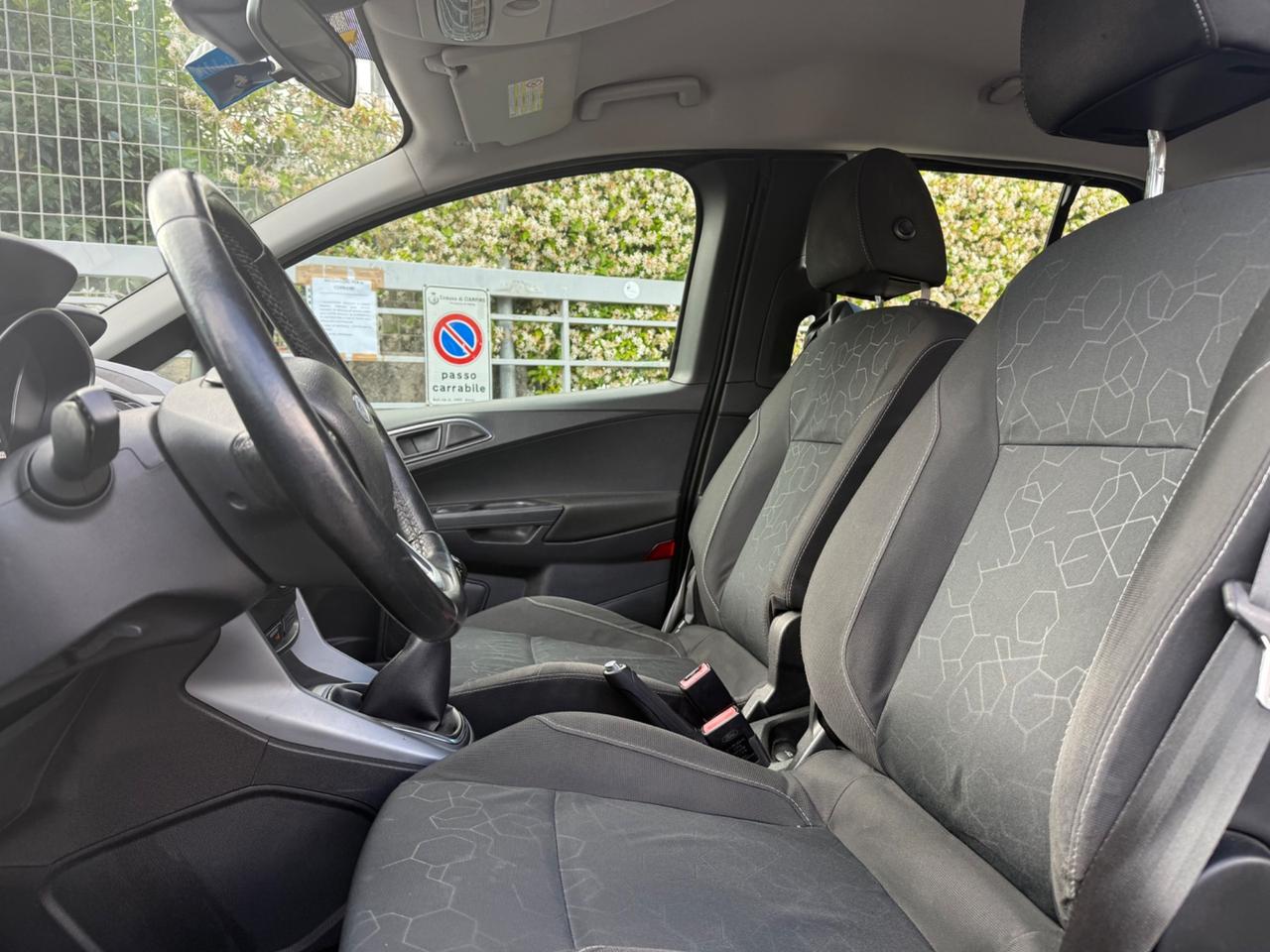 Ford B-Max 1.4 GPL Titanium + GARANTITA