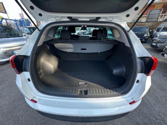 HYUNDAI Tucson 1.7 CRDi DCT XPossible