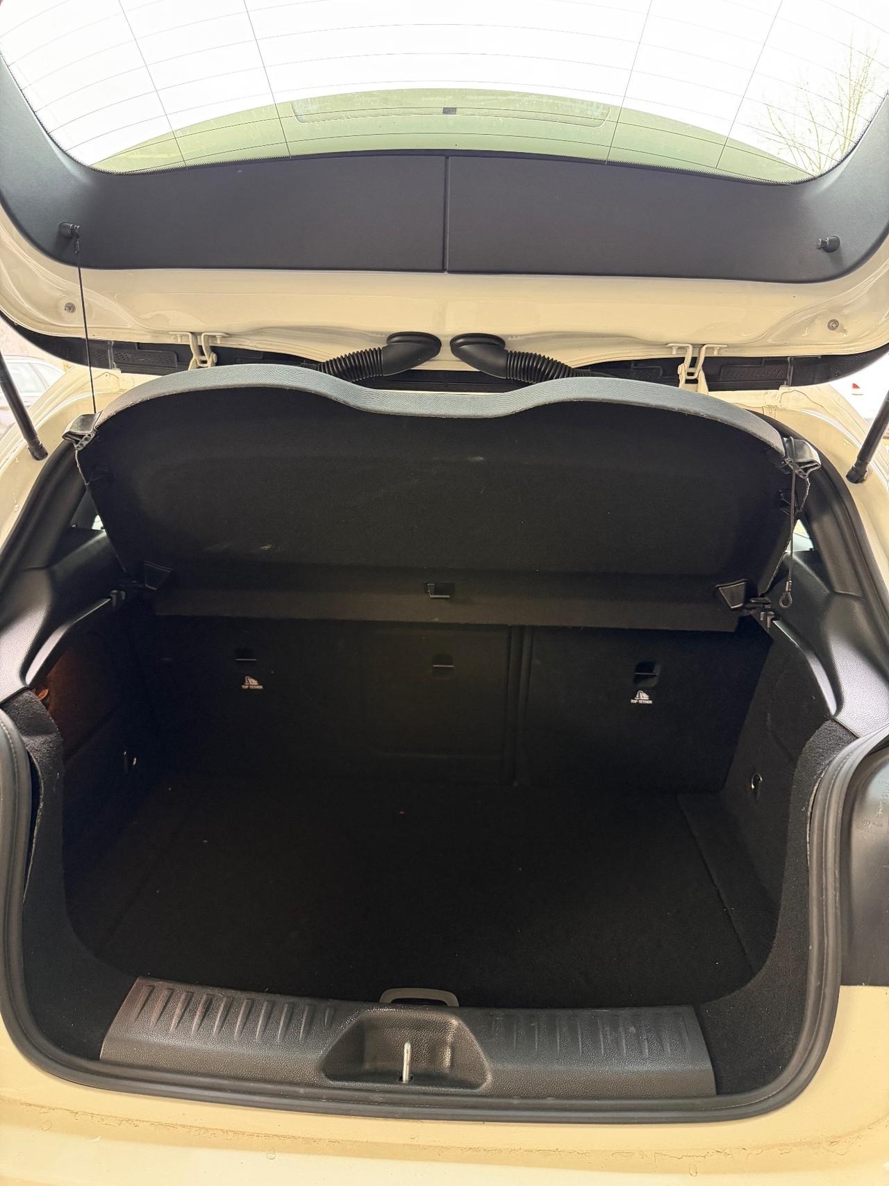 Mercedes-benz A 200 d Automatic Premium