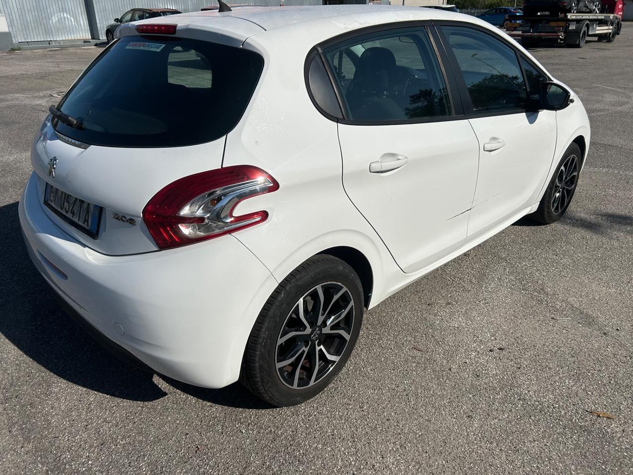 Peugeot 208 1.0 VTi 68 CV 5 porte Access