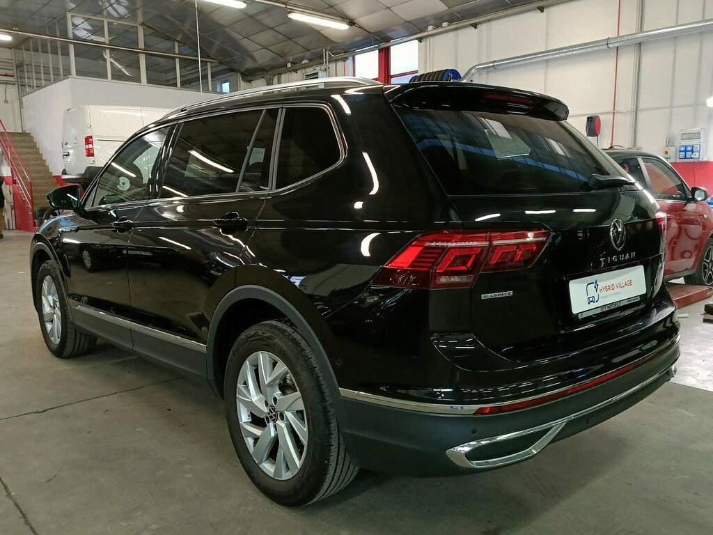 Volkswagen Tiguan 1.5 TSI ACT Elegance DSG