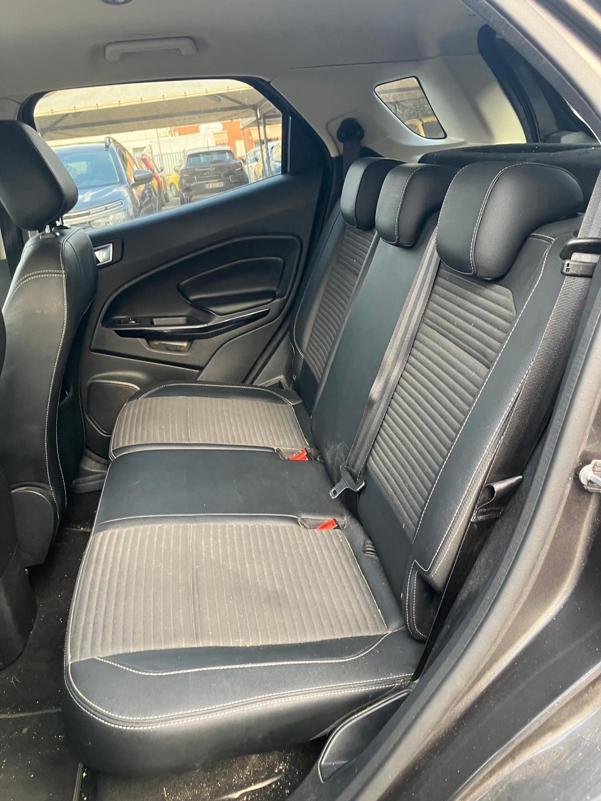 FORD ECOSPORT 1.0 EcoBoost 100cv Titanium