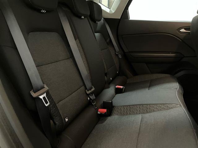 RENAULT Captur 1.6 E Tech hybrid Zen 145cv auto