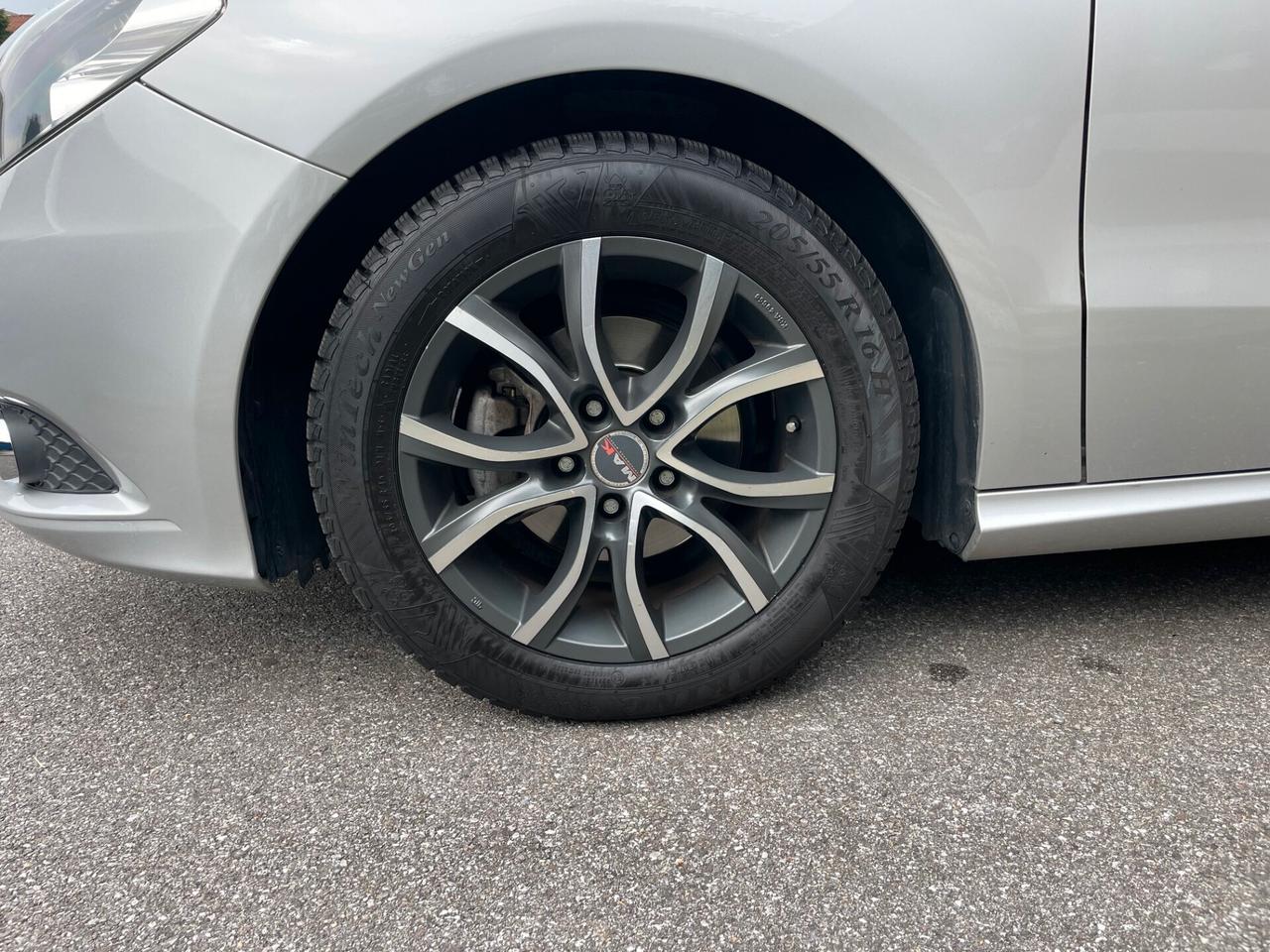 Mercedes-benz B 180 Classe B 180 ok neopat. GARANZIA