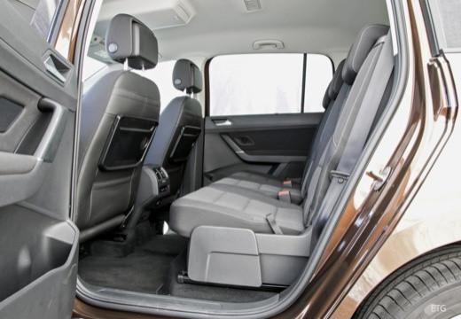 VOLKSWAGEN Touran III 2015 - Touran 1.5 tsi Business 150cv dsg