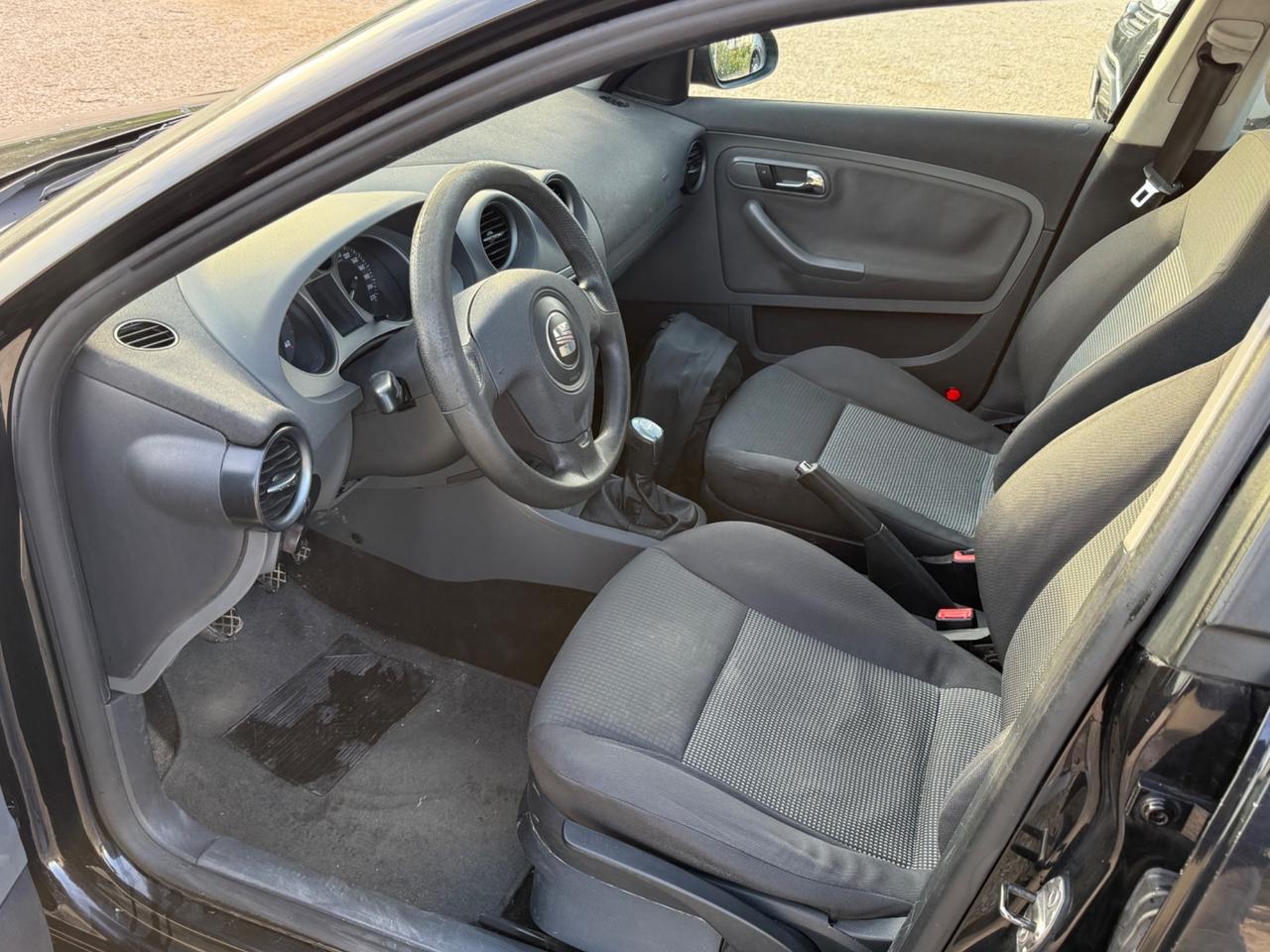 Seat Ibiza 1.4 TDI 69CV 5porte NEOPATENTATI