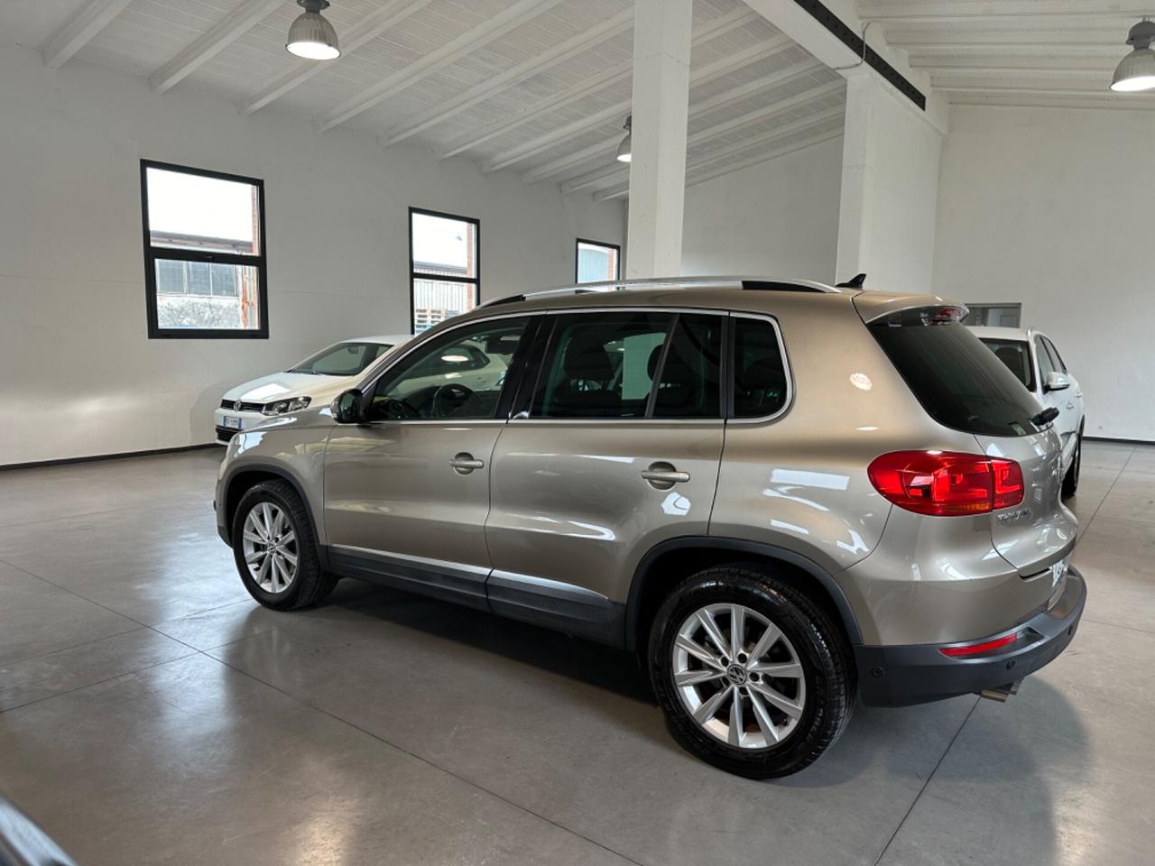 Volkswagen Tiguan 2.0 TDI 110 CV Sport & Style BlueMotion Technology