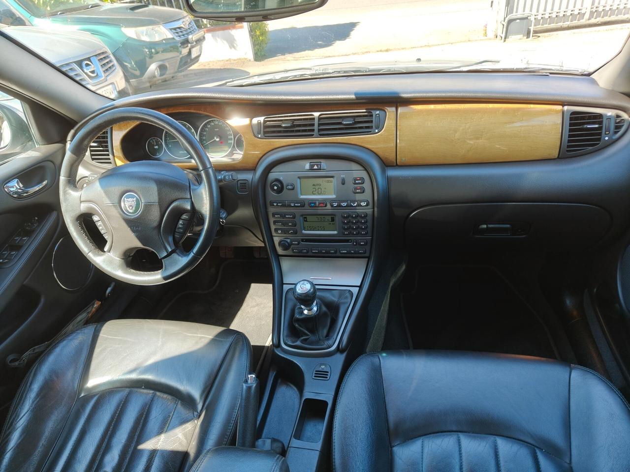 Jaguar X-Type 2.5 V6 24V cat Executive