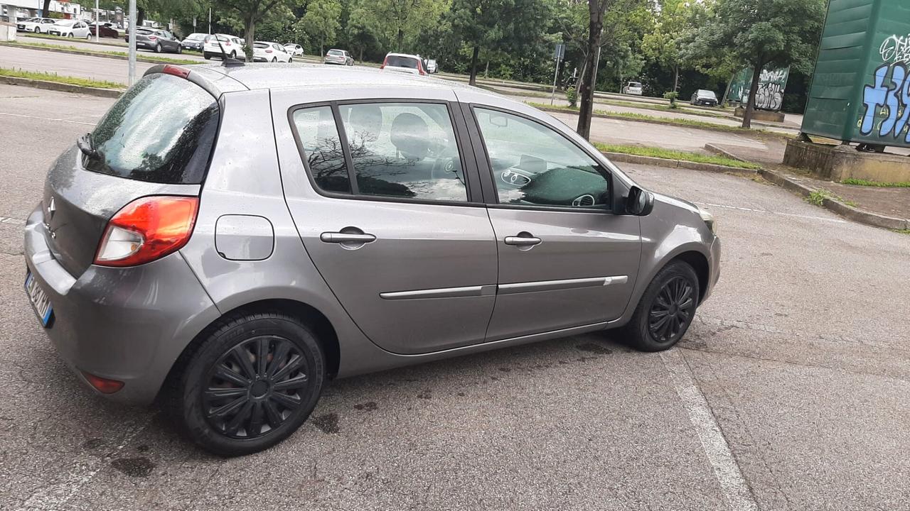 Renault Clio 5p 1.5 dci Dynamique 75cv