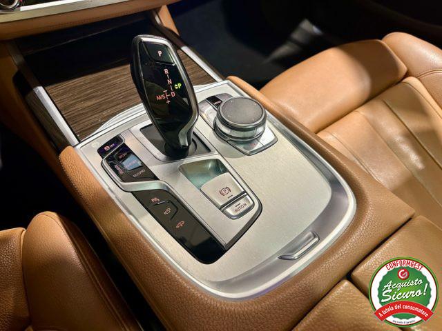 BMW 730 d xDrive Luxury *TETTO*TAGLIANDI BMW*CARPLAY*360*