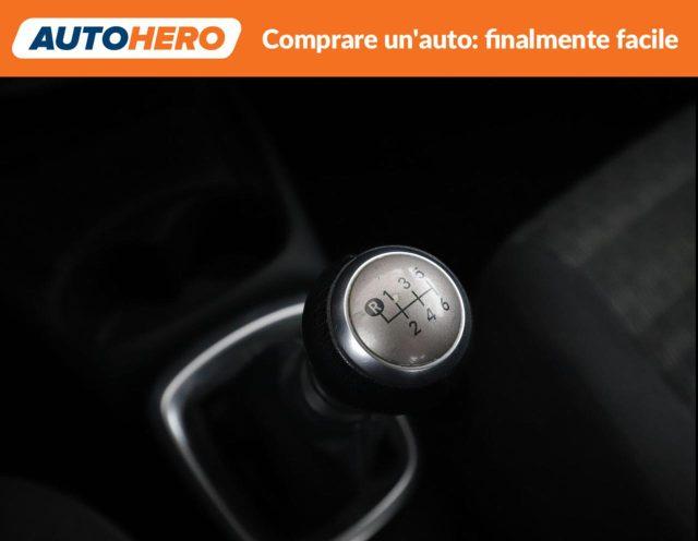 TOYOTA Yaris 1.4 D-4D 5 porte Active