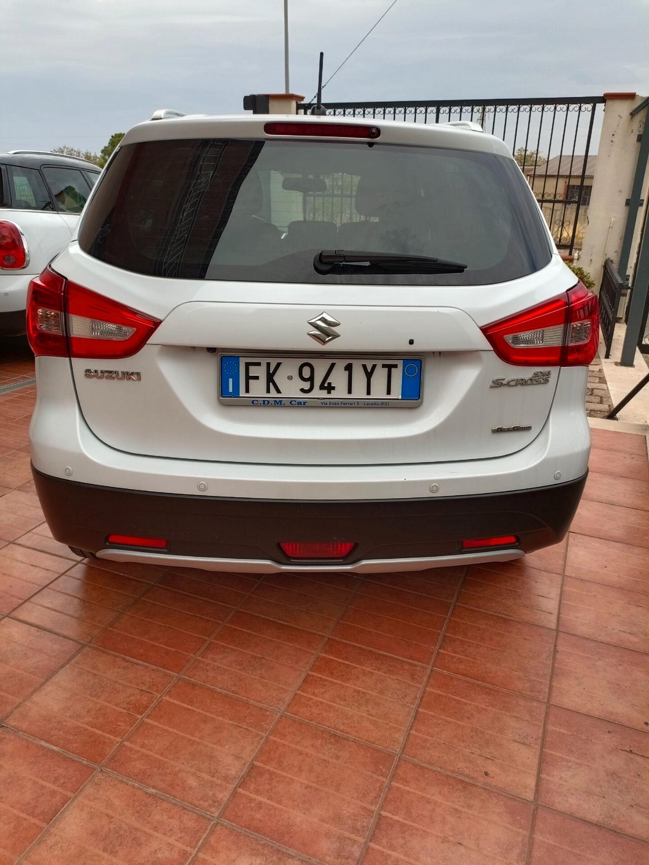 Suzuki S-Cross 1.6 DDiS Start&Stop 4WD All Grip DCT Star View