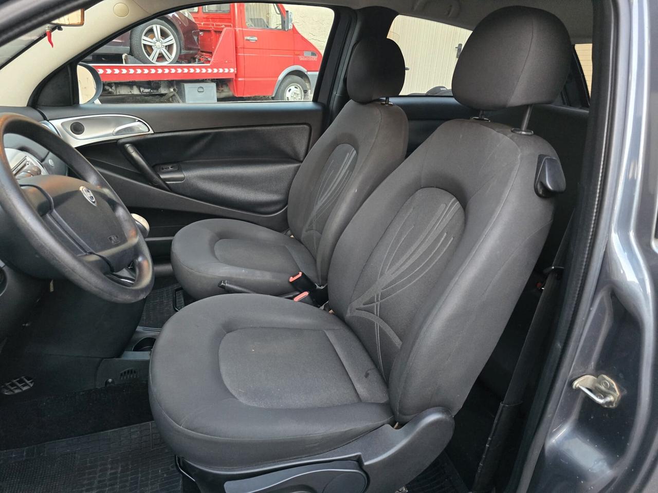 Lancia Ypsilon 1.2 69 CV Diva perfetta unico proprietario 70 mila km possibilita garanzia 12 mesi