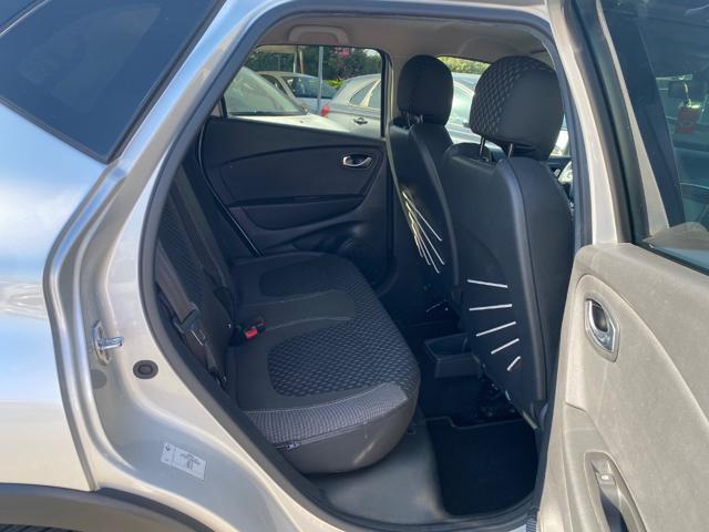 RENAULT Captur dCi 8V 90 CV EDC Start&Stop Energy Initiale Paris