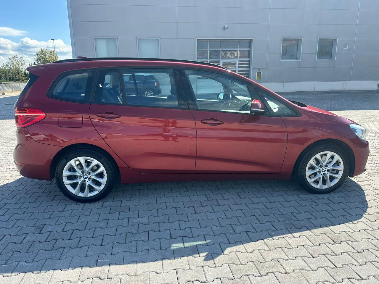 Bmw Serie 2 Gran Tourer 220d xDrive Advantage aut.
