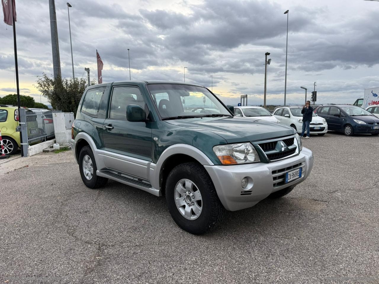 MITSUBISHI Pajero 3.2 16V DI-D 3p. A/T Intense GANCIO TRAINO