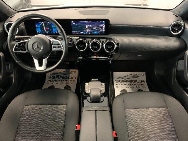 MERCEDES-BENZ CLA 180 d Automatico Sport