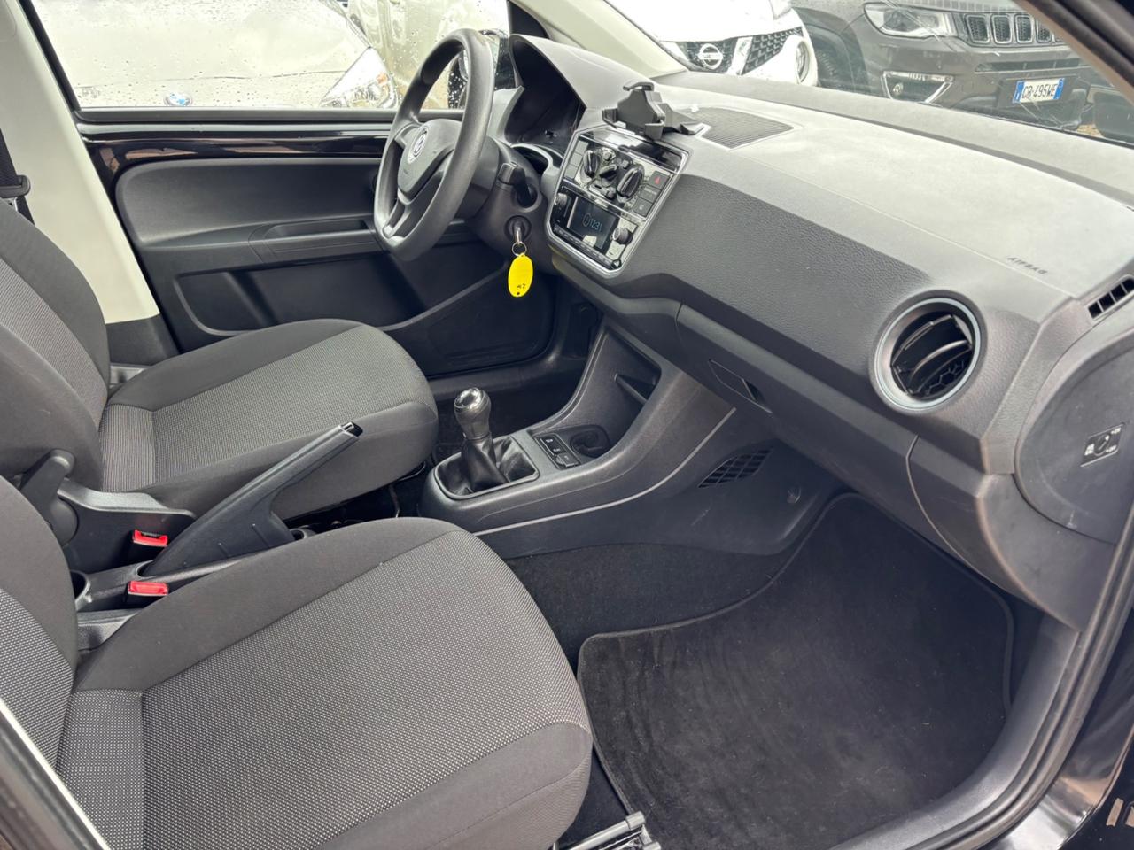 VW UP! 1.0 60CV SOLI 25.000KM FULL