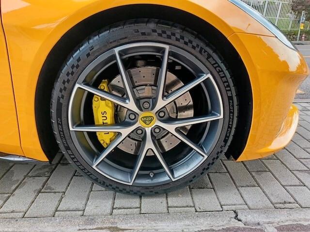 Lotus Emira V6 FIRST EDITION AUTOMATICA *16.500 KM *, UFF., UNICOPROP., TAGLIANDATA