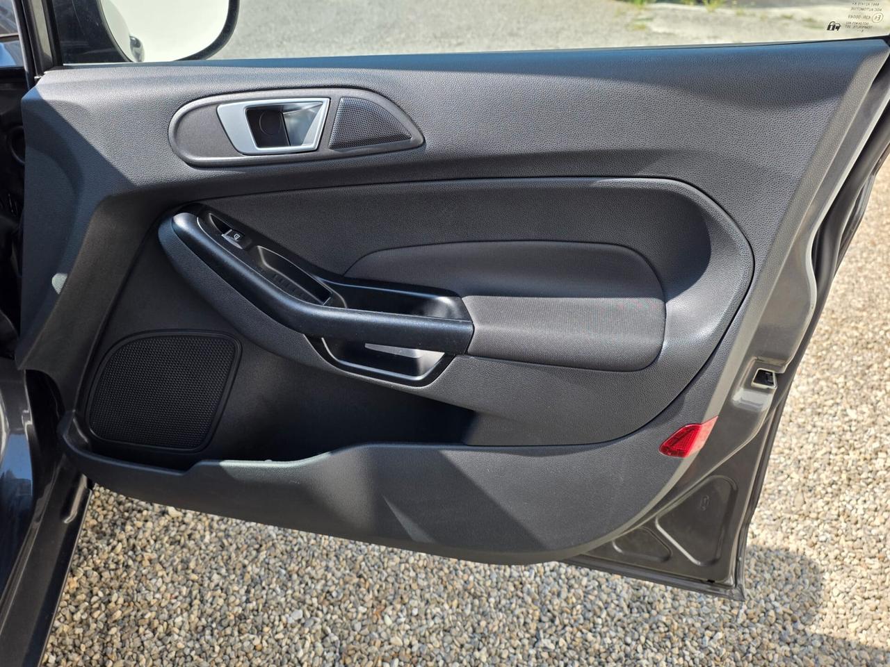 Ford Fiesta Plus 1.4 5 porte Bz.- GPL