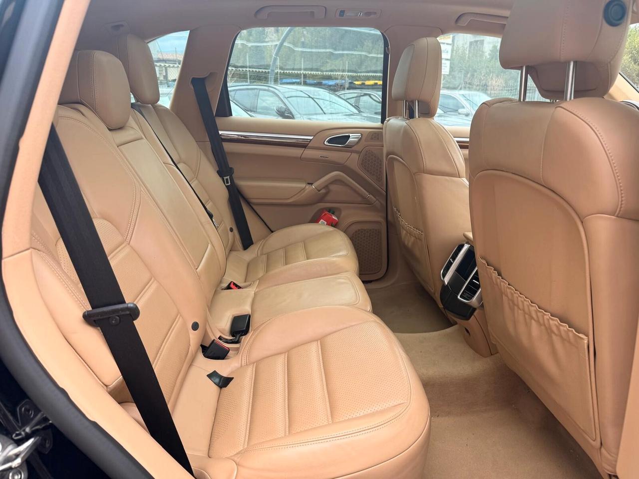 Porsche Cayenne 3.0 Diesel Platinum Edition
