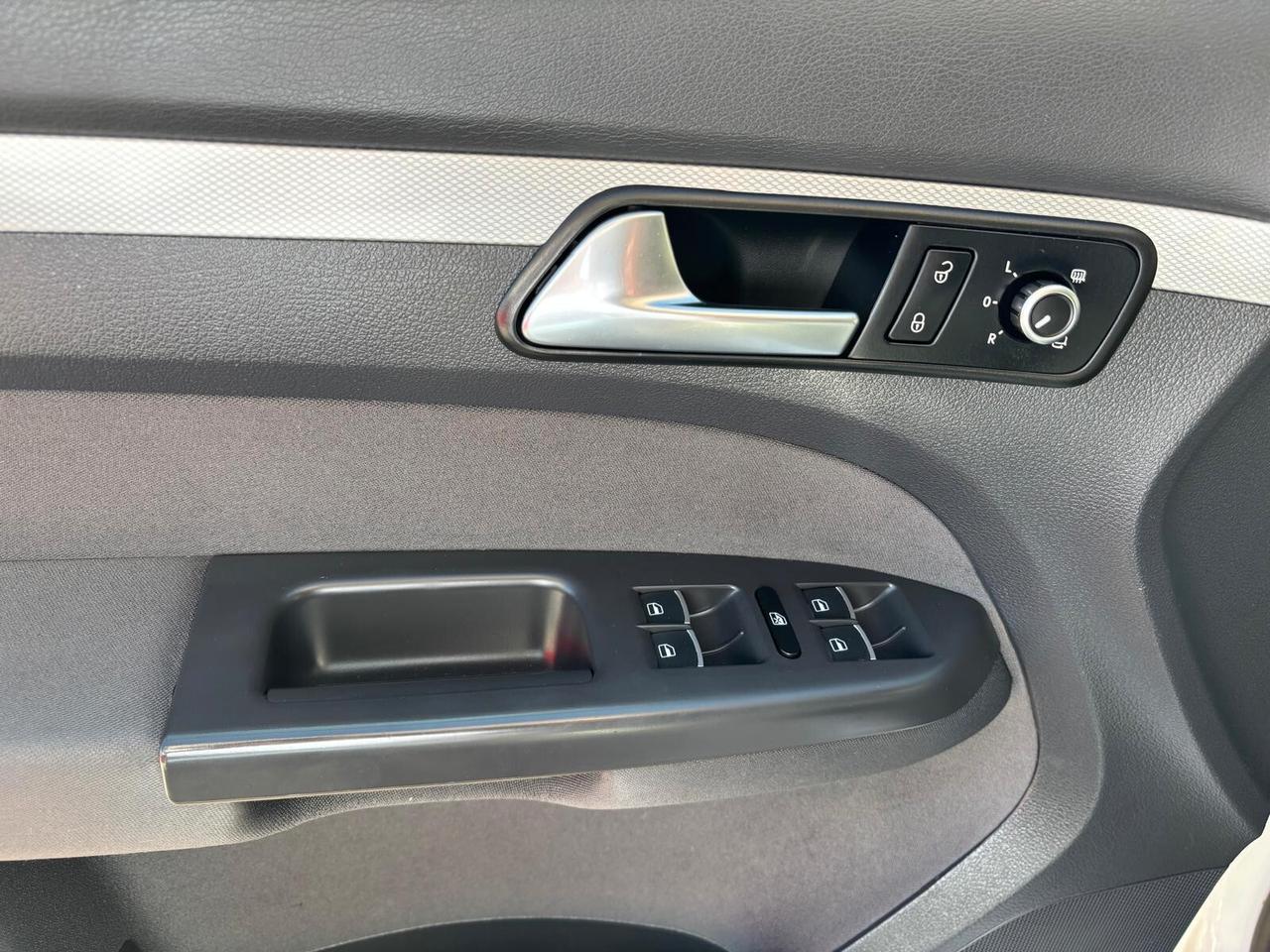 Volkswagen Touran Business 1.4 DSG Highline EcoFuel TETTO PANORAMA