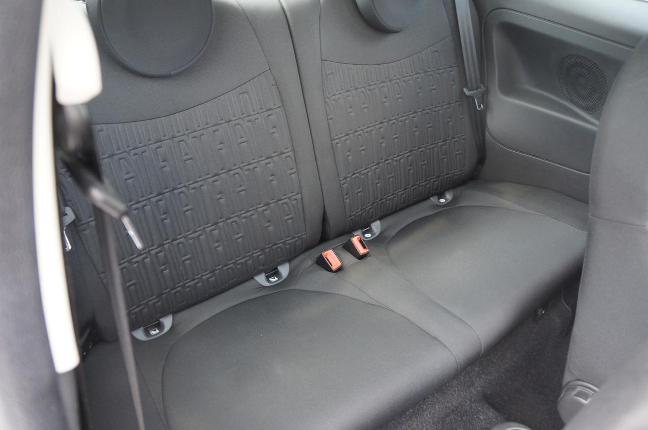 Fiat 500 1.0 Hybrid FULL OPTIONAL