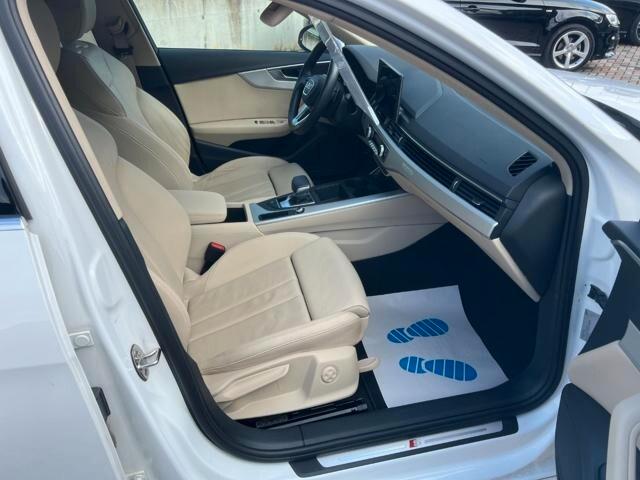 Audi A4 Avant 40 TDI S tronic line edition - PREZZO CON FINANZIAMENTO