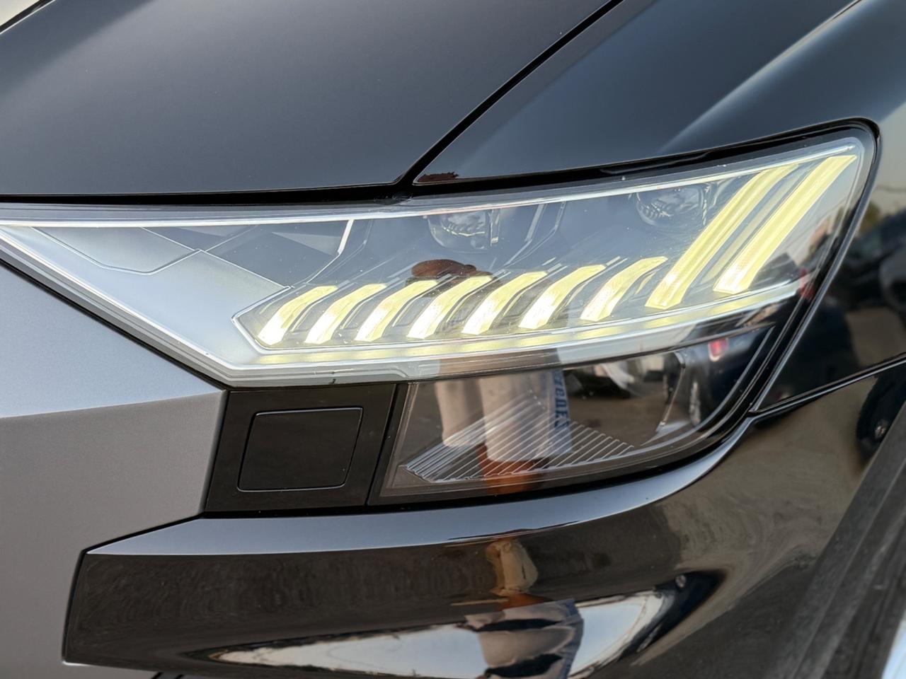 Audi Q8 45 Sline 231 CV NO SUPERBOLLO NUOVA