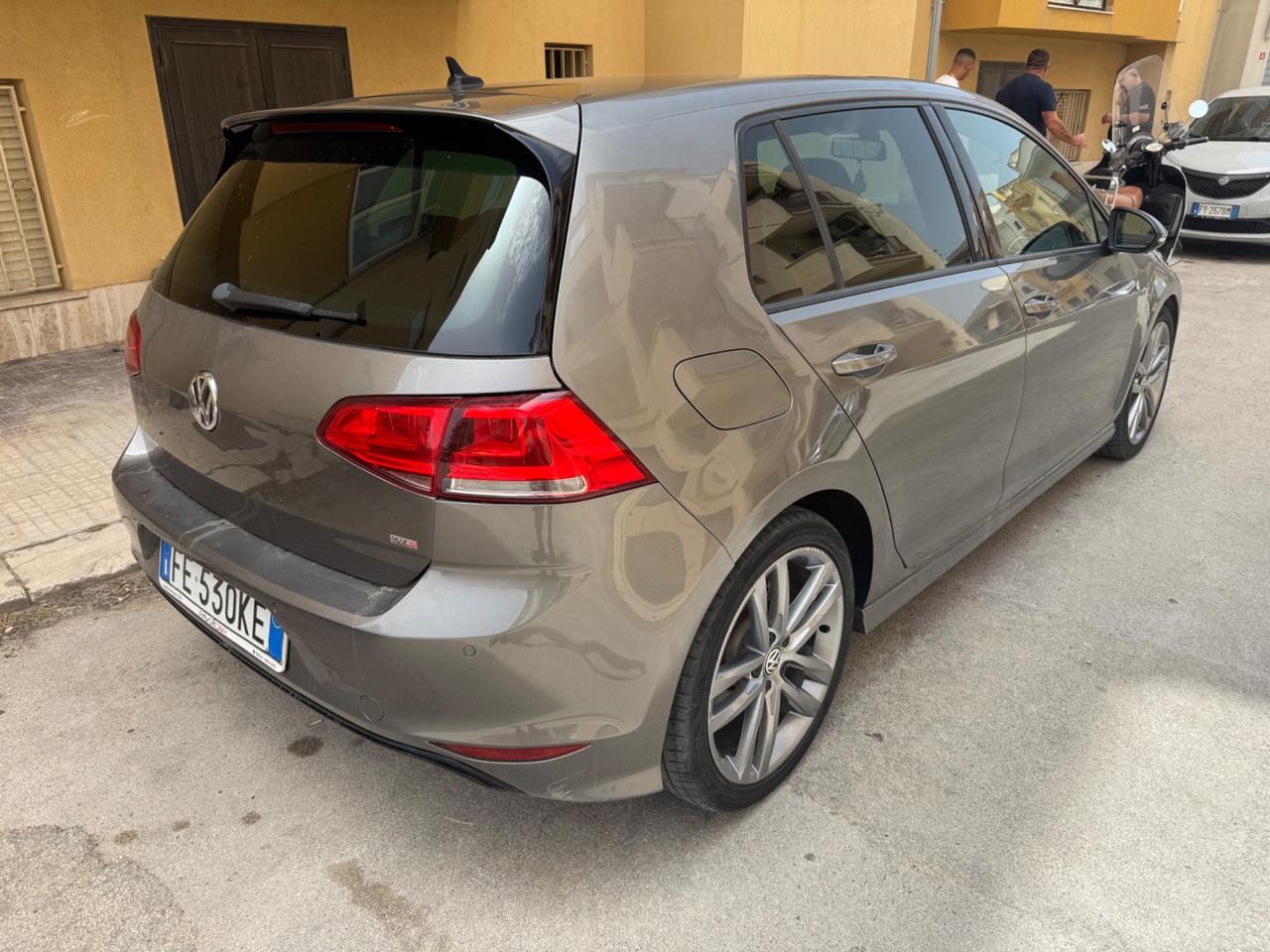 Volkswagen Golf 1.6 TDI 110 CV DSG 5p. Highline BlueMotion Technology