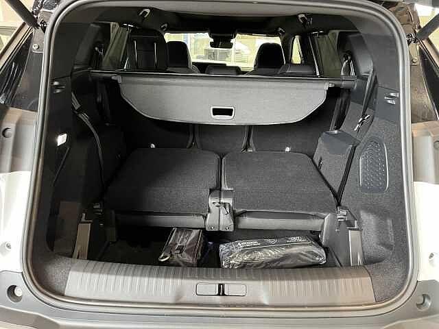 Peugeot 5008 Hybrid 136 e-DCS6 GT