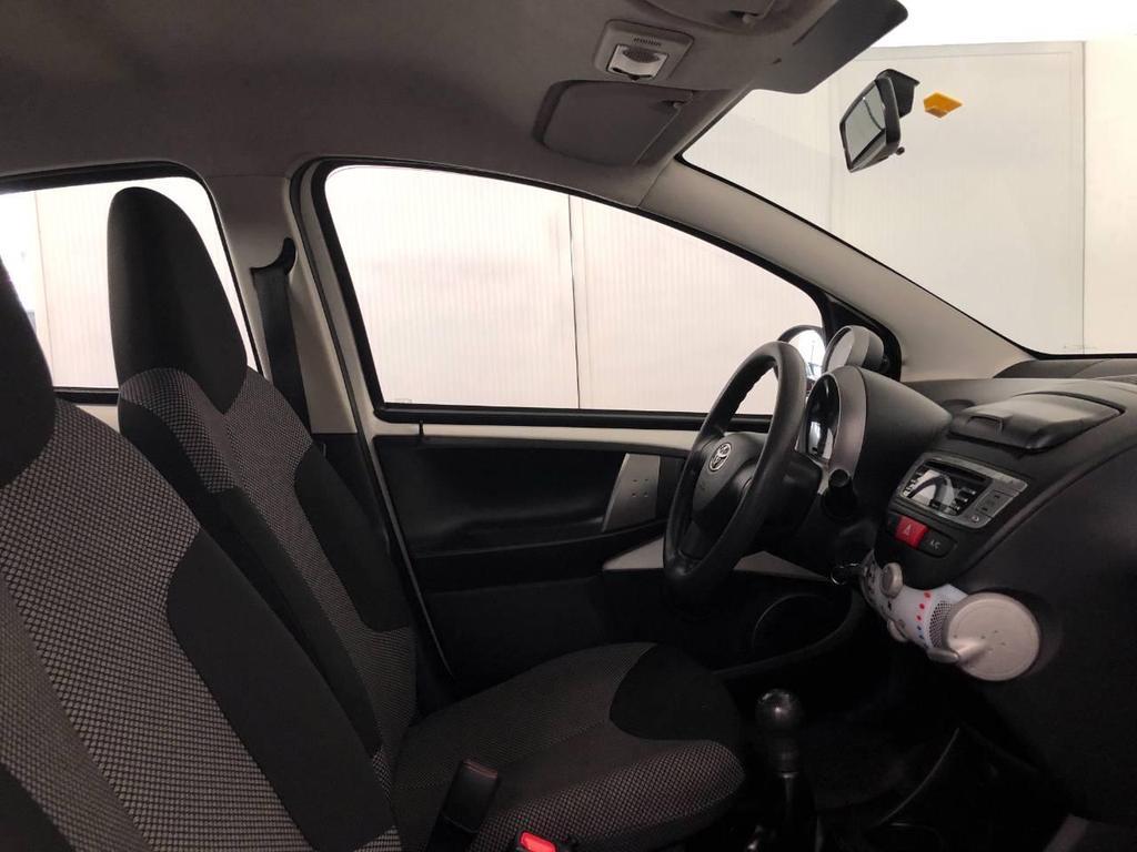 Toyota Aygo 5 Porte 1.0