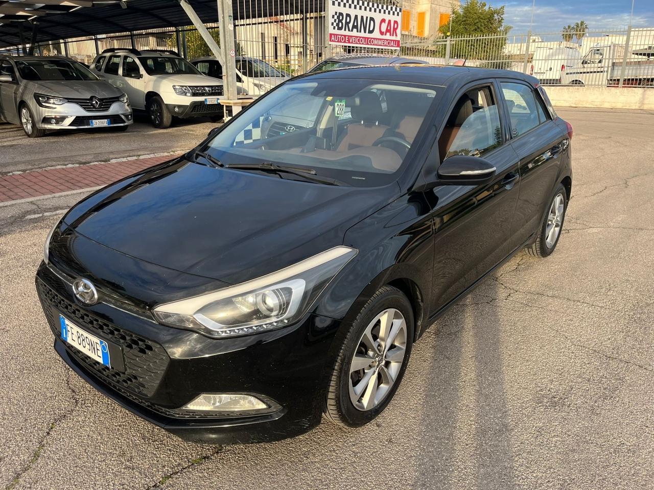 Hyundai i20 1.1 CRDi 12V 5 porte Comfort Unipro 2016