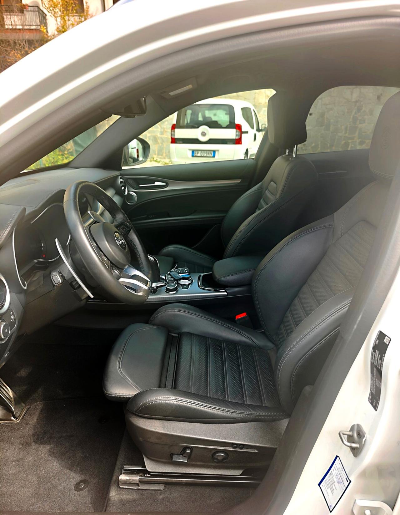 Alfa Romeo Stelvio 210 cv Q4 gancio iva veloce competizione