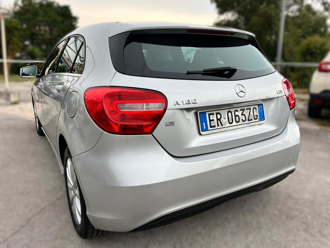 MERCEDES CLASSE A 180 1.5 CDI Premium-2013