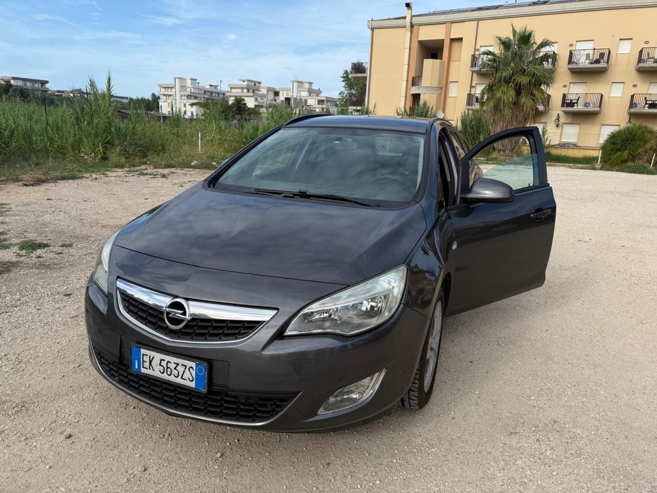 Opel Astra 1.7 CDTI 125CV 5 porte PERMUTE