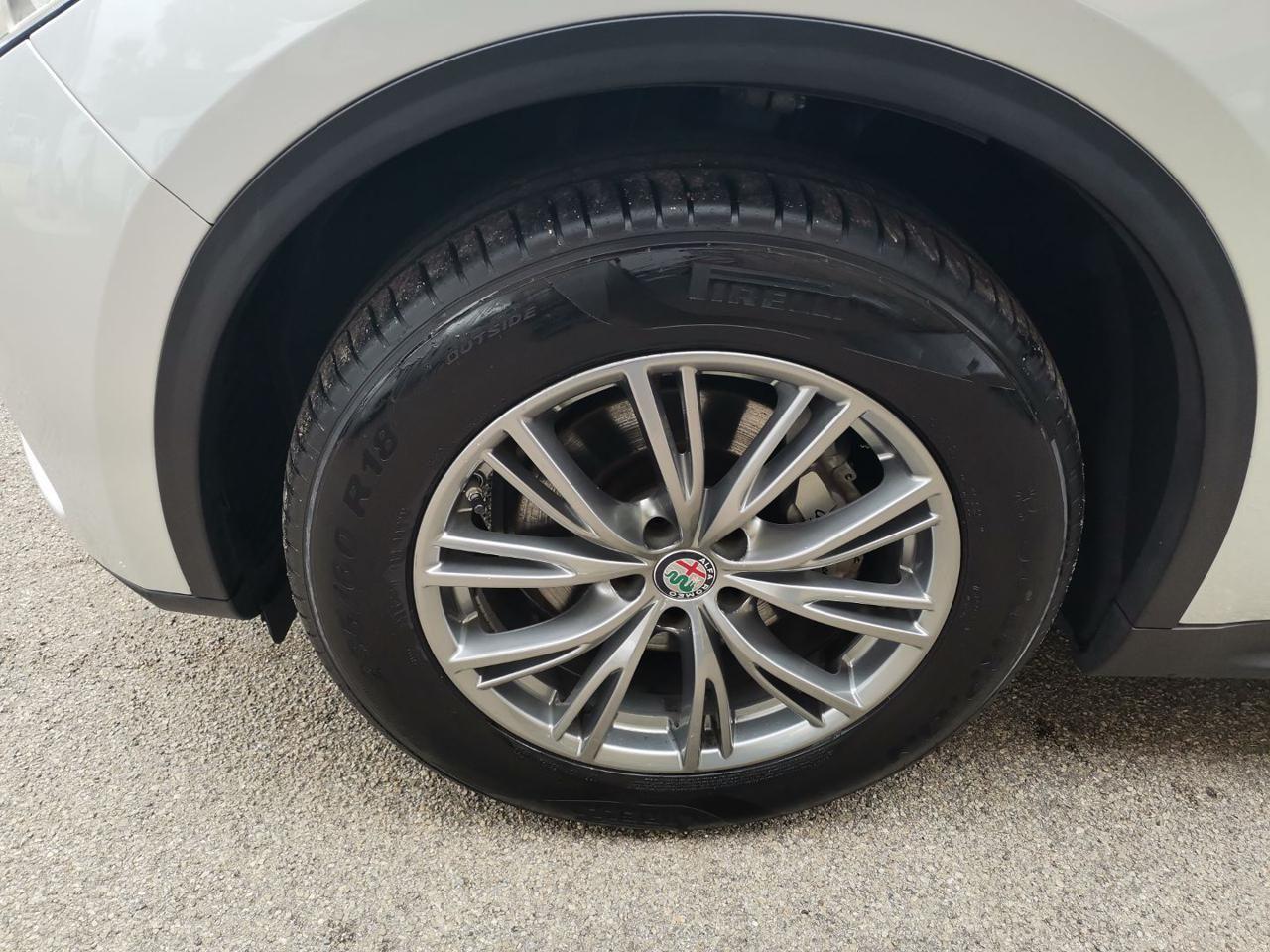 Alfa Romeo Stelvio 2.2 Turbodiesel 210 CV AT8 Q4 Executive