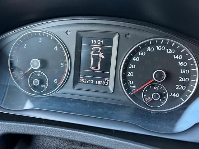 Volkswagen Transporter Caravelle 2.0 BiTDI 180CV PC Trendline