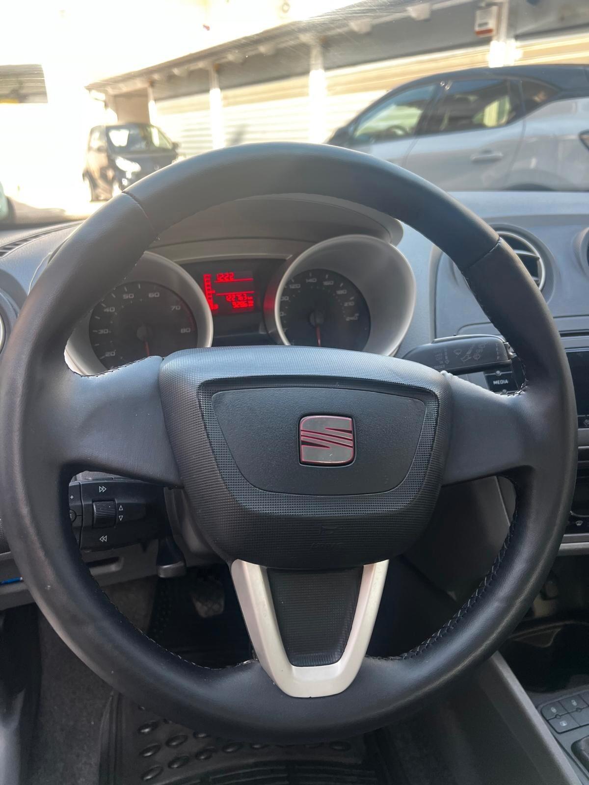 Seat Ibiza 1.4 5p. Reference GPL UNICO PTOPRIETARIO