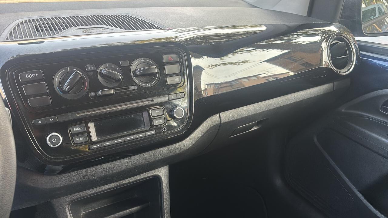 Volkswagen up! 1.0 3p. eco take BlueMotion Technology