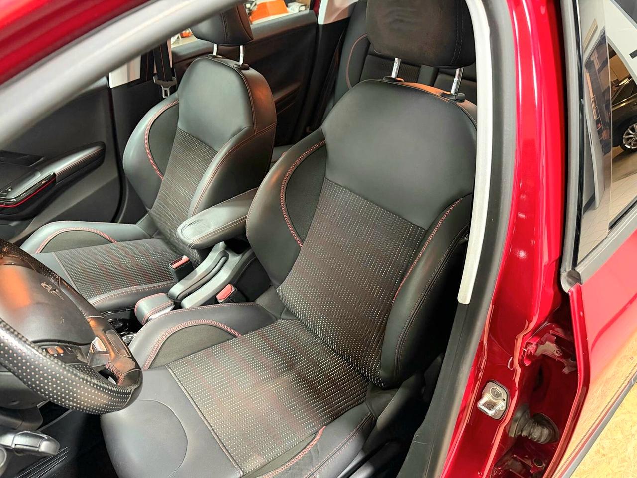 PEUGEOT 2008 1.6 BlueHDi 100CV GT Line